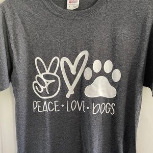 Peace ✌️ love ❤️ and Dogs 🐶 T-shirt